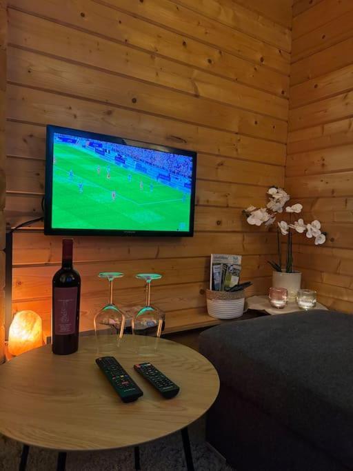 Cozy I Blockhuette Im Nationalpark I Ferienwohnung 诺雷成奥 外观 照片
